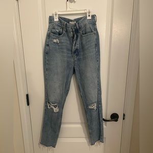 Ripped Boyfriend Jeans